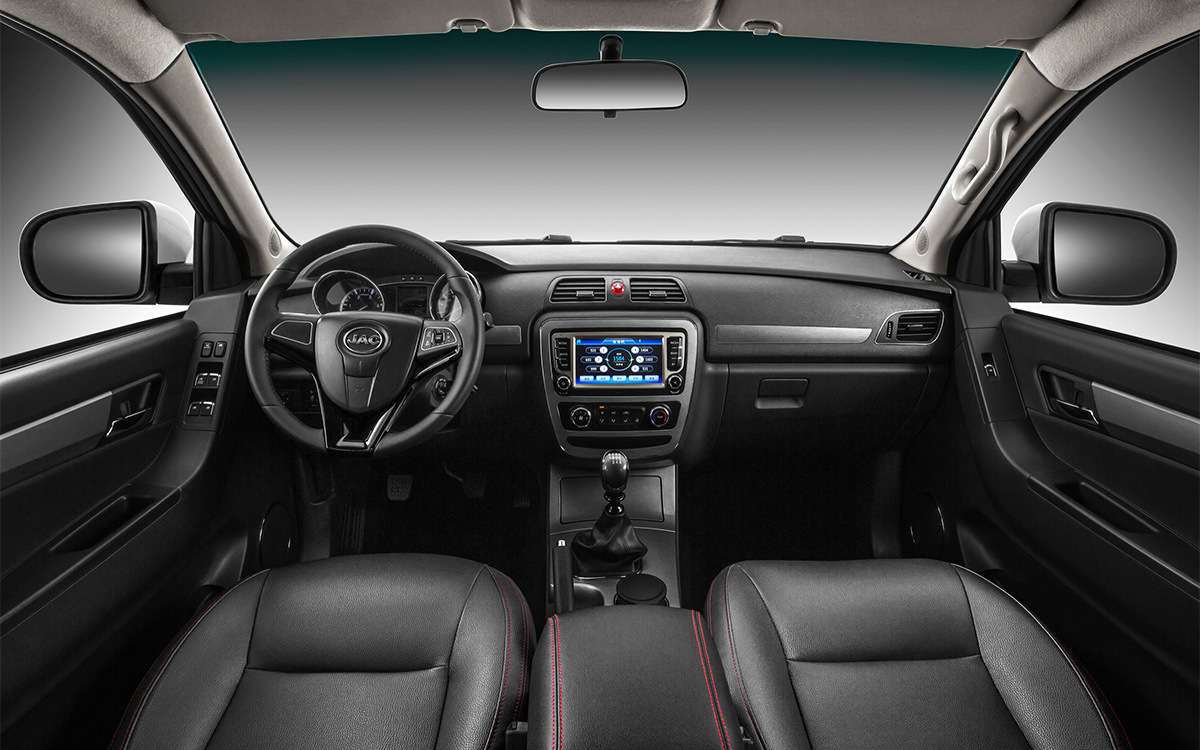 JAC T6