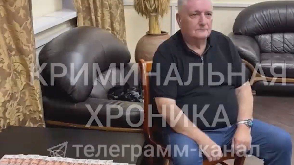 В дагестанском вузе при обыске нашли пояснительные записки о взятках