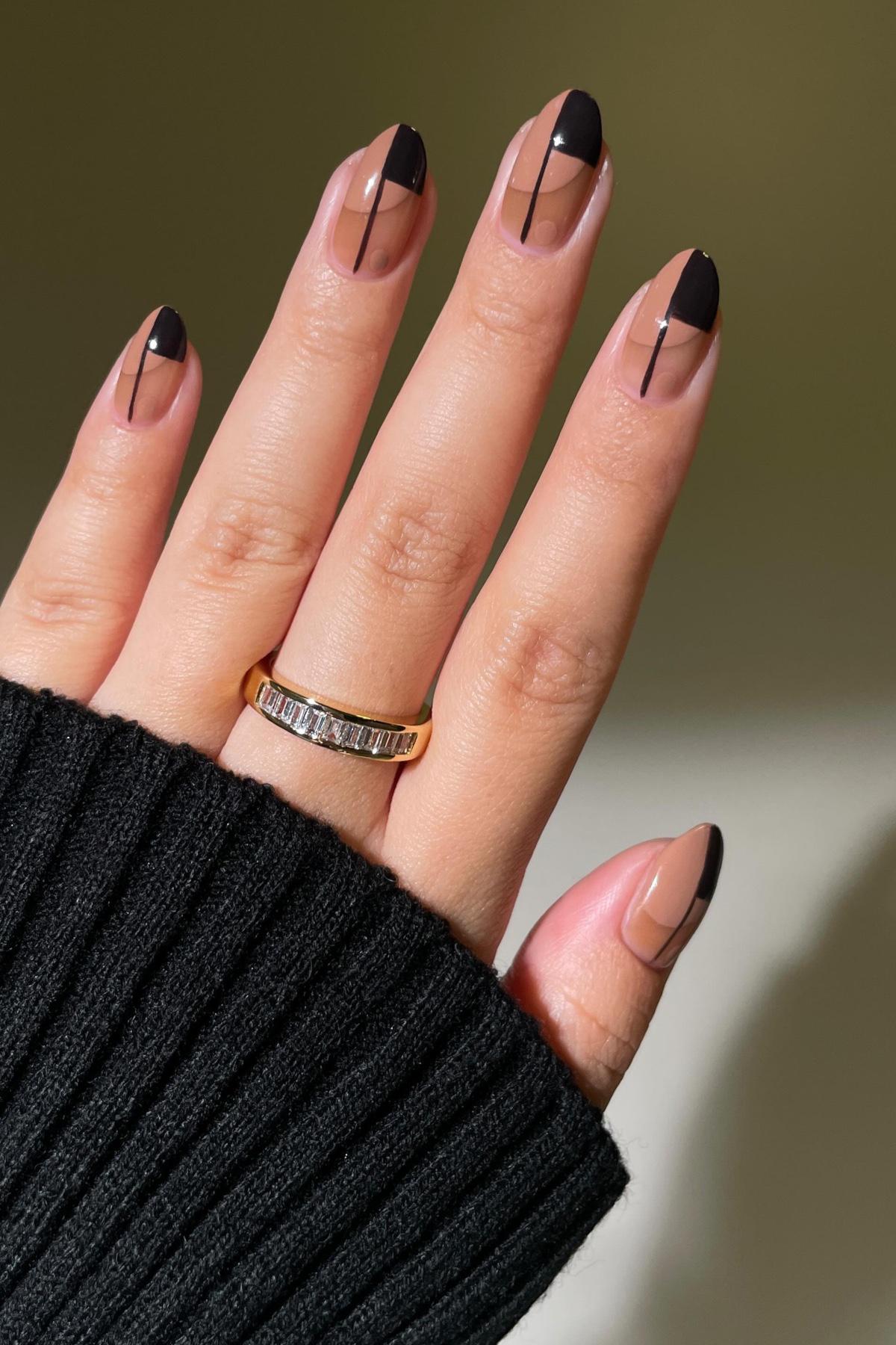 Пример маникюра непосредственно из мира арт-деко