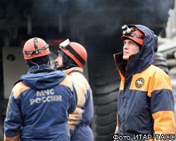 Спасатели продолжают искать двух горняков на шахте "Алексиевская"