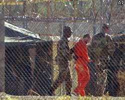 Узники Гуантанамо появились на сцене