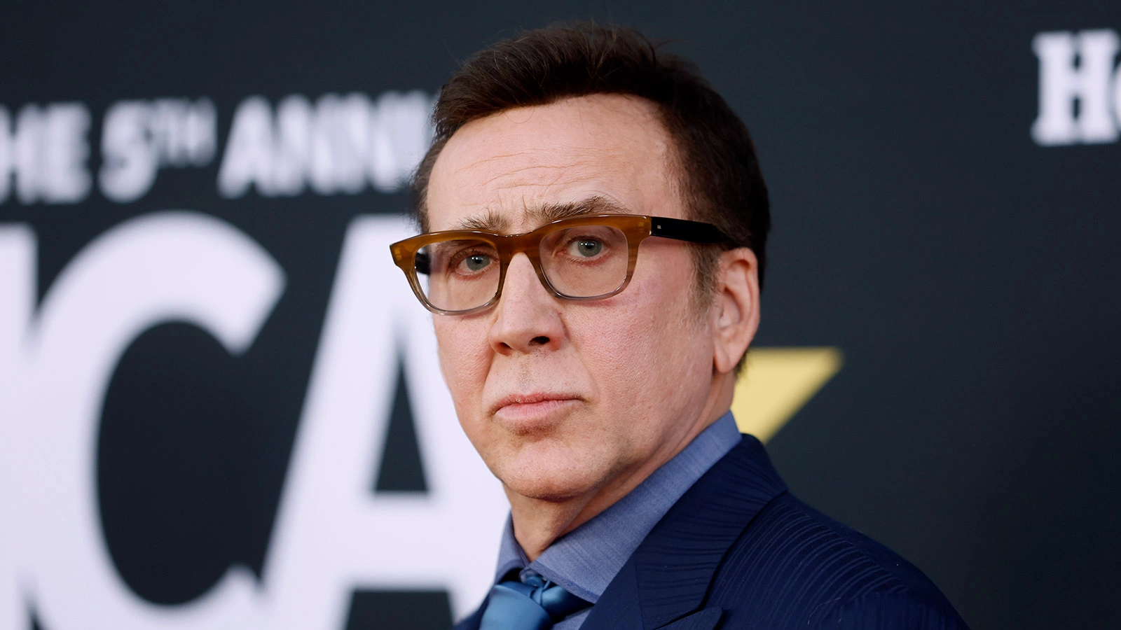 Гейлердің дефлорациясының порносы