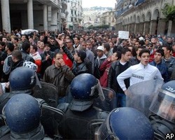 В столице Алжира арестованы 400 демонстрантов