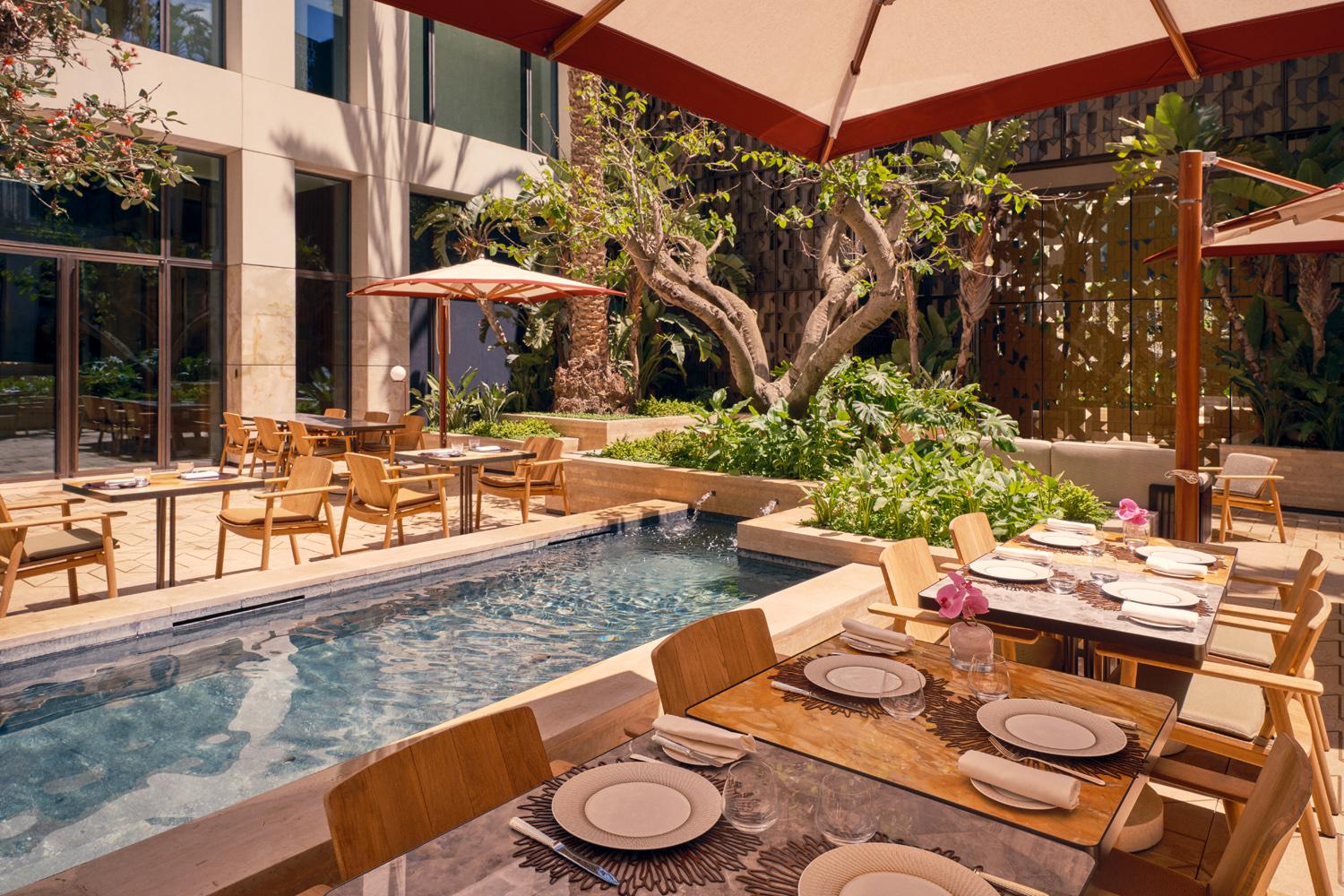 Внутренний двор отеля Royal Mansour Casablanca