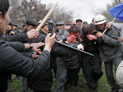 Чрезвычайное положение в Киргизии