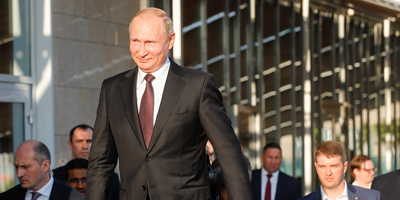 Путин вручил государственные награды иностранным инвесторам