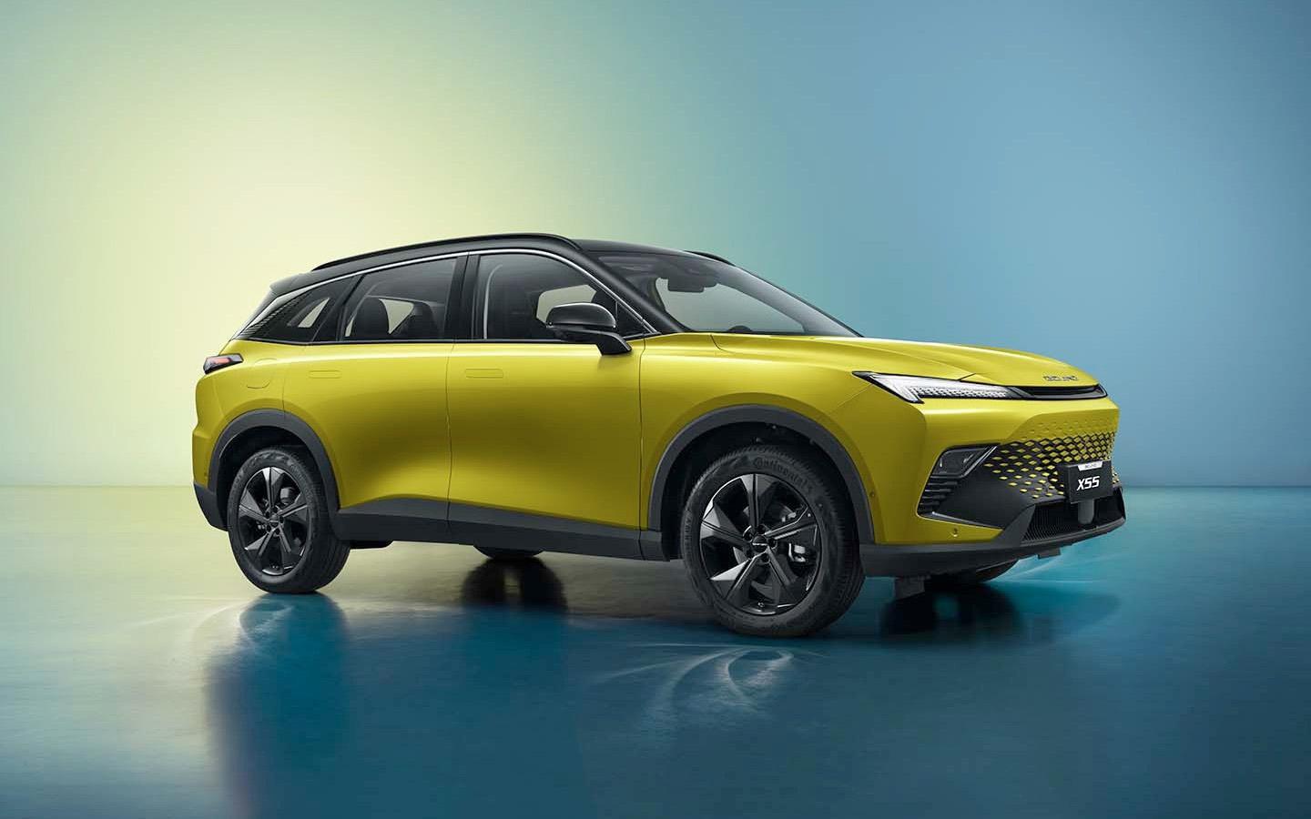 Кроссовер BAIC X55 начали русифицировать после 10 месяцев продаж в России