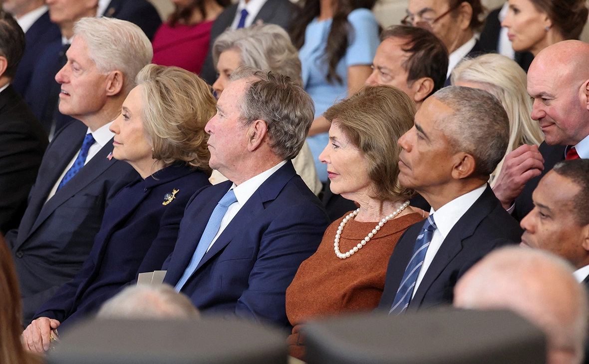 Kevin Lamarque / Reuters