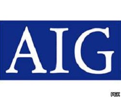 Чистая прибыль AIG в 2007г. сократилась более чем в 2 раза