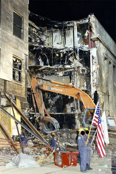 Здание Пентагона после&nbsp;атаки 11 сентября 2001 года