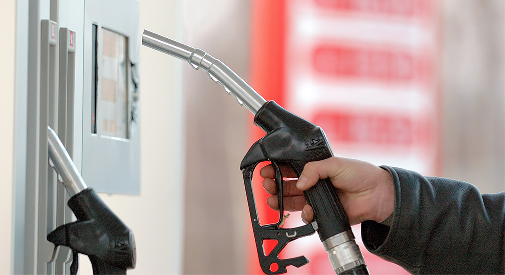 «Заморозке цен придет конец». Почему бензин опять подорожает