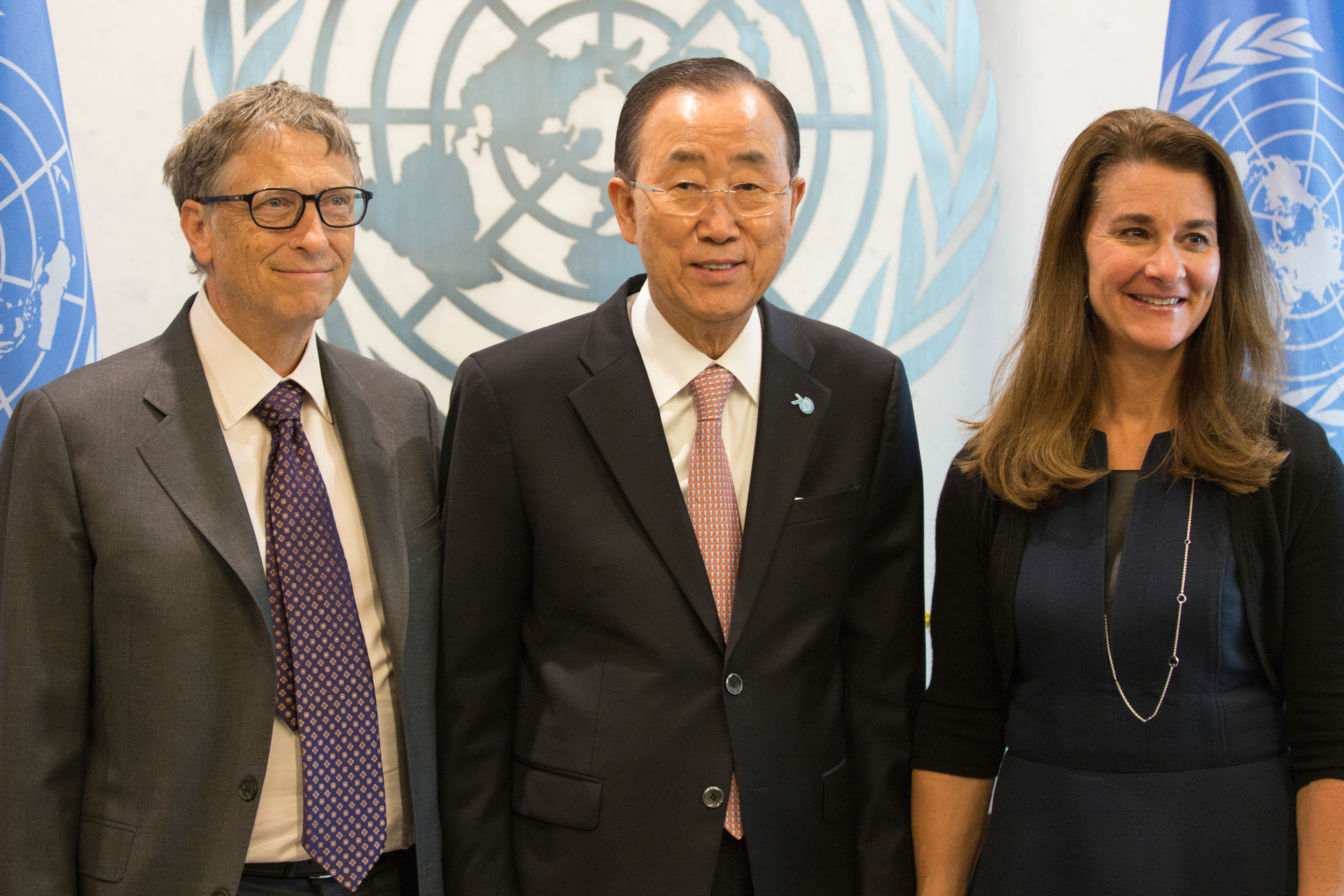 Бывший генеральный секретарь ООН Пан Ги Мун на встрече с семьей Гейтс в Нью-Йорке, 2015 год
