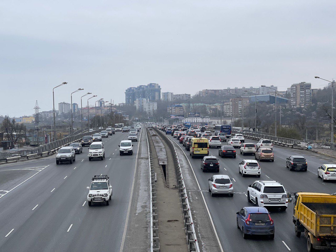 Средняя цена машины с пробегом в Приморье достигла 2,3 млн руб. — РБК