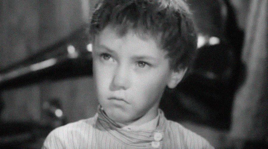 Дмитрий Матвеев в фильме «Пусть светит», 1960 год