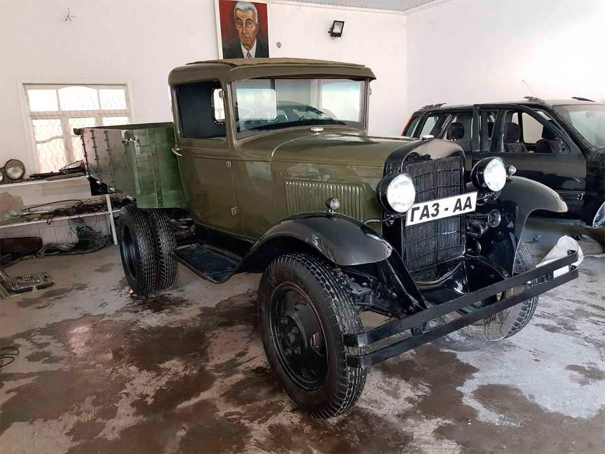 В Берлине ГАЗ-АА 1932 года выставили на продажу за <span class=