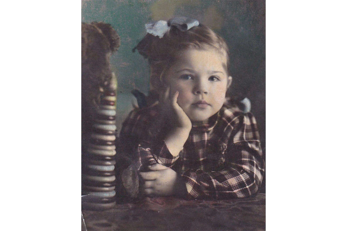 Елена Драпеко в детстве
