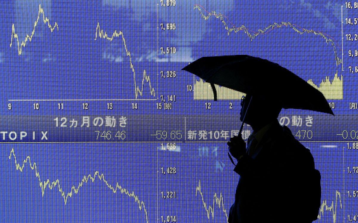 Конъюнктура рынка (от латинского слова conjungo&nbsp;&mdash; &laquo;соединять&raquo;, &laquo;связывать&raquo;)&nbsp;&mdash; это совокупность экономических условий, которые складываются в определенный момент времени и определяют, как работает рынок