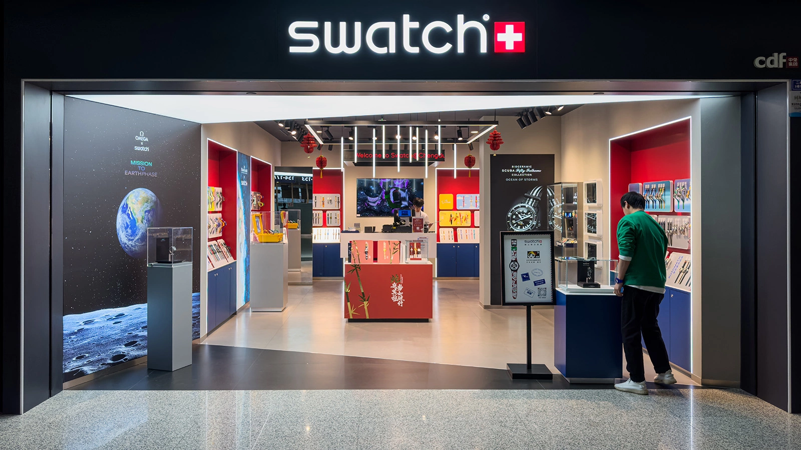 Производитель часов Swatch извинился за расистскую рекламу в Китае