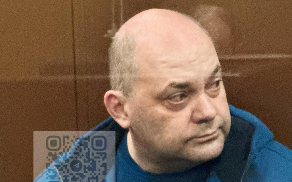 Суд продлил срок ареста бывшего губернатора Курской области