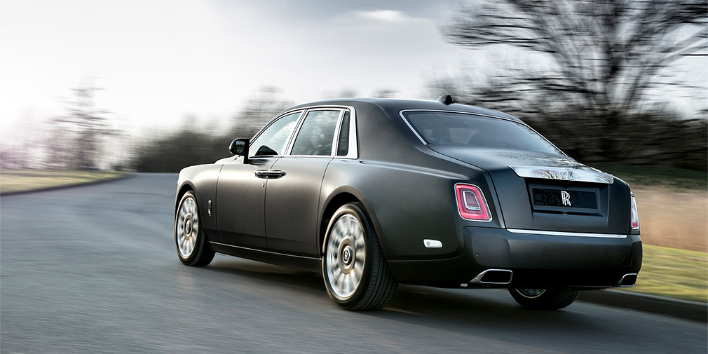 Rolls-Royce Phantom получил спецверсию в честь гранд-турера прошлого века
