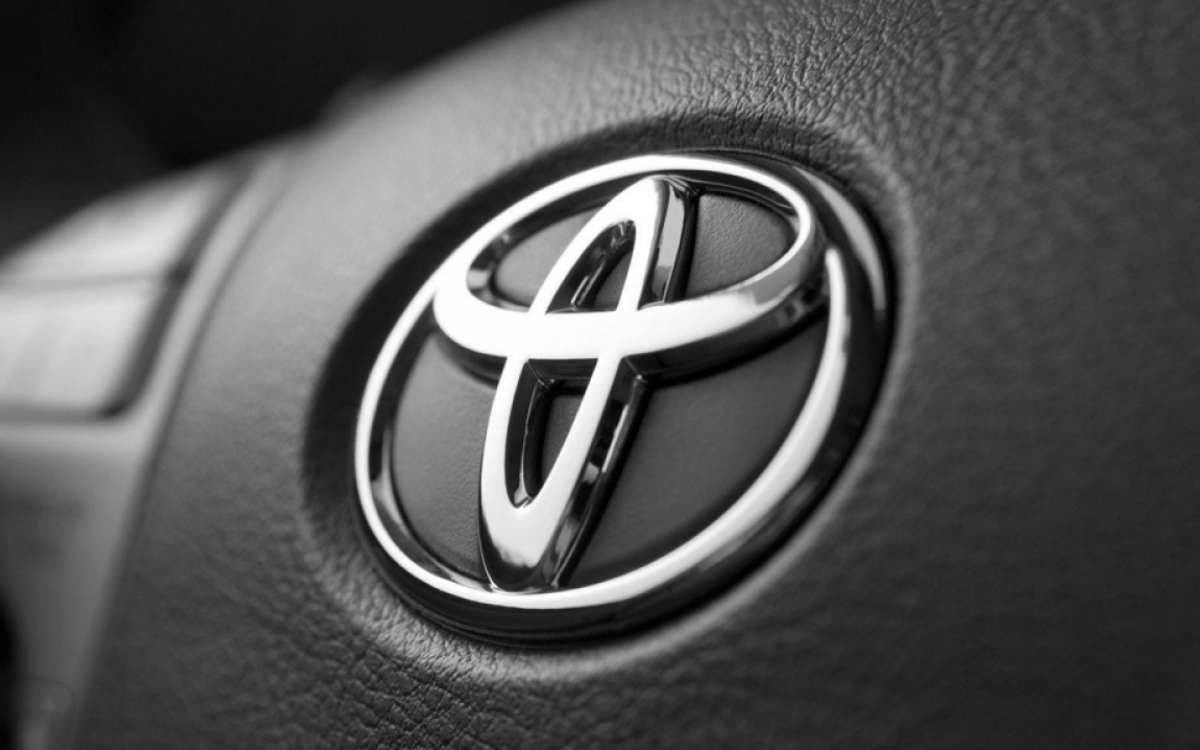 Toyota отправит в ремонт 70 тыс. проданных в России машин