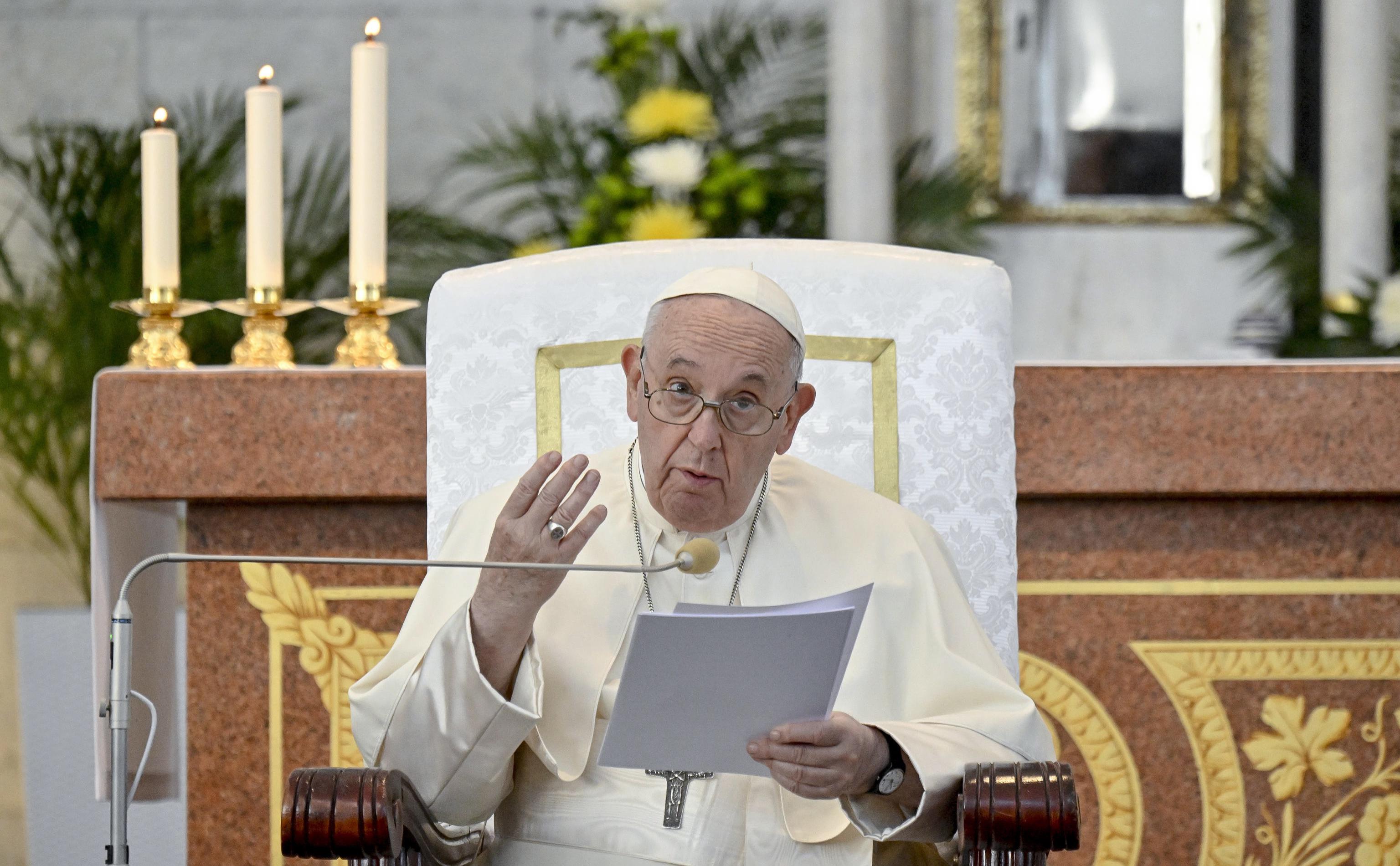The Pope called it 'morally acceptable' to send weapons to Ukraine