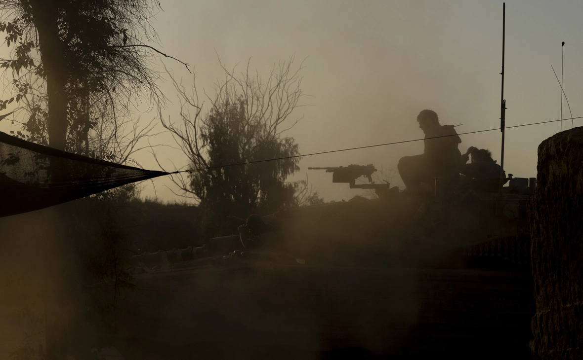 Amir Levy / Getty Images