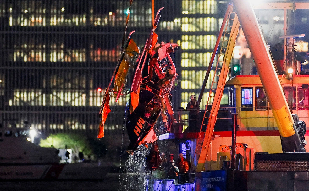 Eduardo Munoz / Reuters