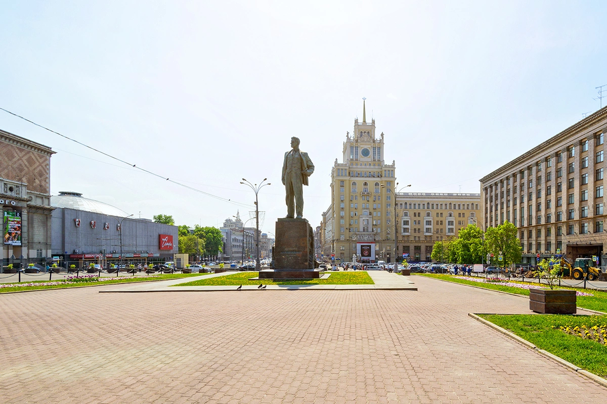 Триумфальная площадь