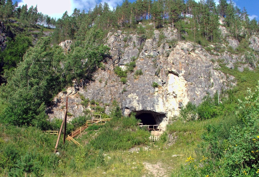 Денисова пещера

