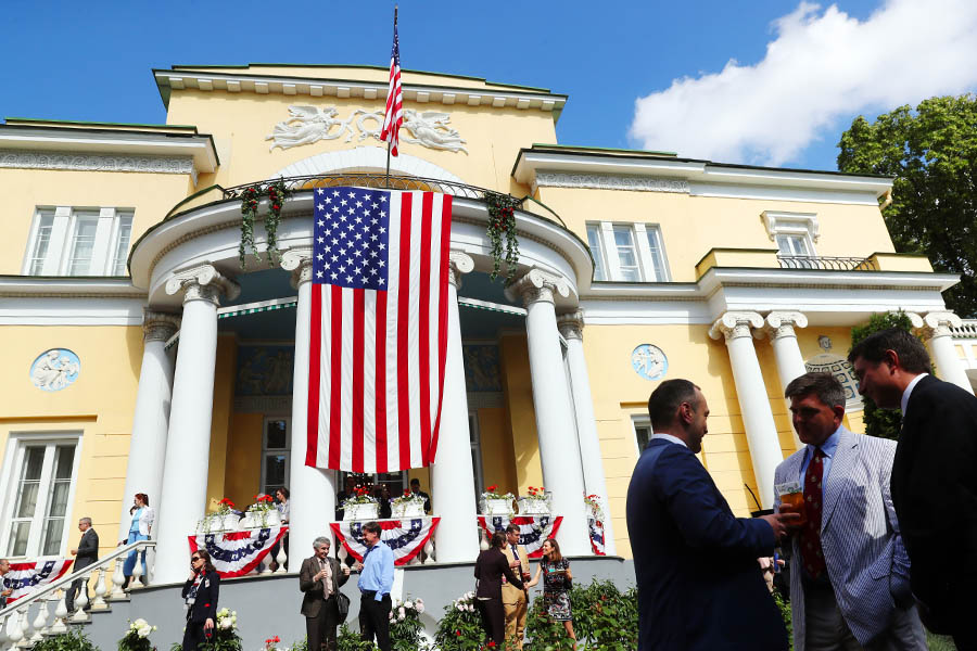 Резиденция посла США в Москве


