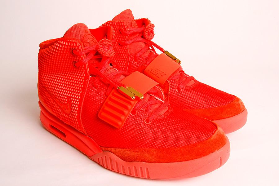 Кроссовки Nike Air Yeezy 2 &laquo;Red October&raquo;