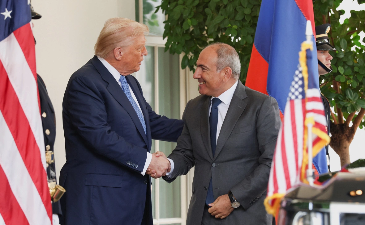 Kevin Lamarque / Reuters