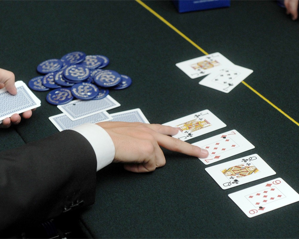 Онлайн покер в россии разрешат новая серии очной ставки смотреть на онлайн