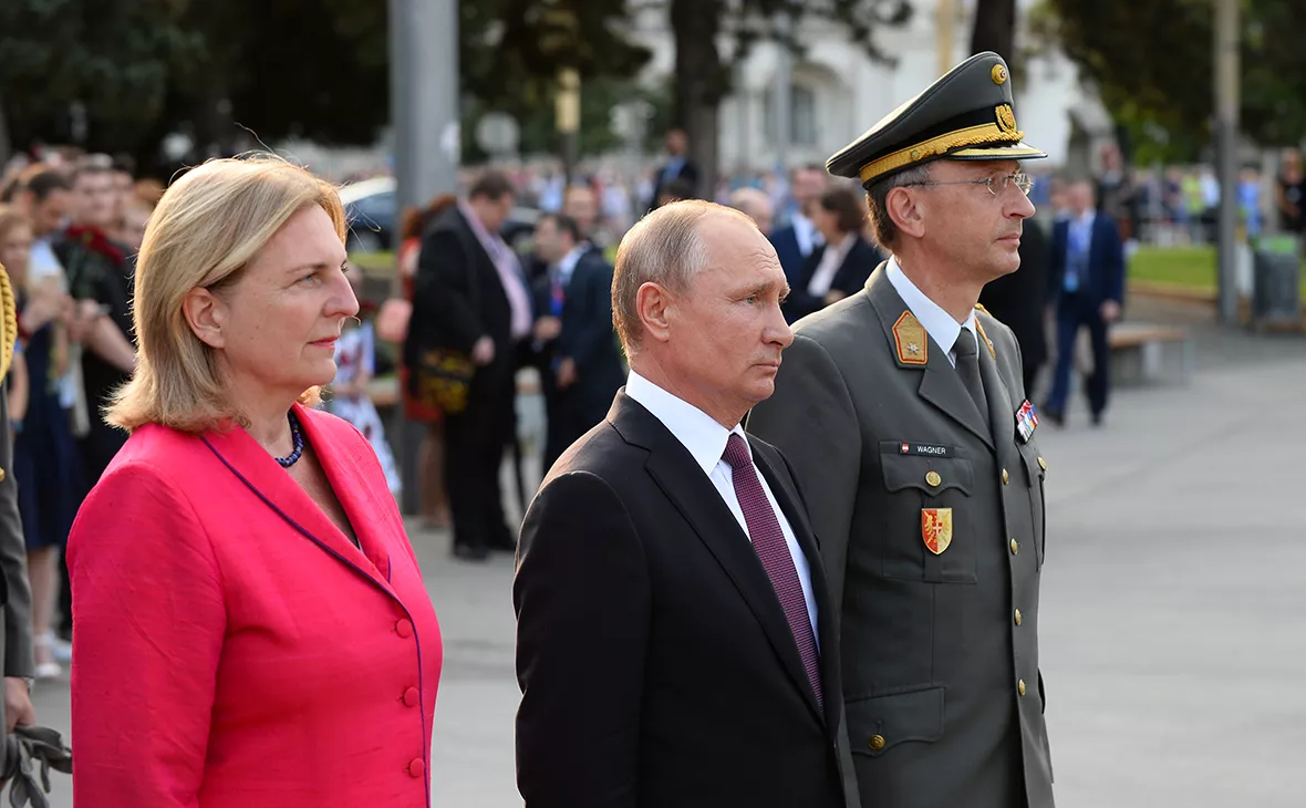 Thomas Kronsteiner / Getty Images