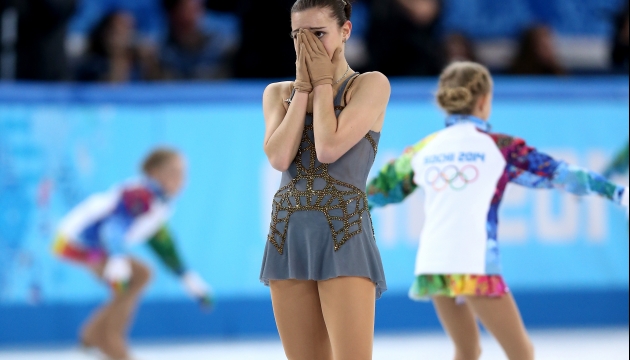 Аделина Сотникова - наша олимпийская чемпионка!