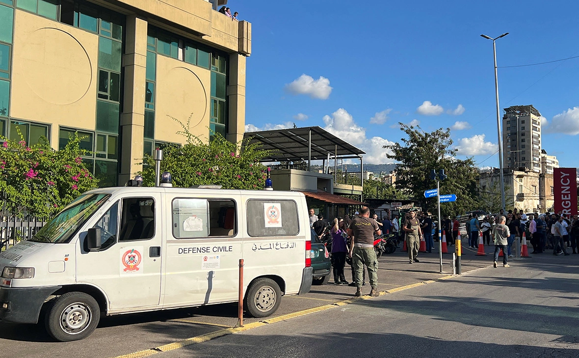 Emilie Madi / Reuters