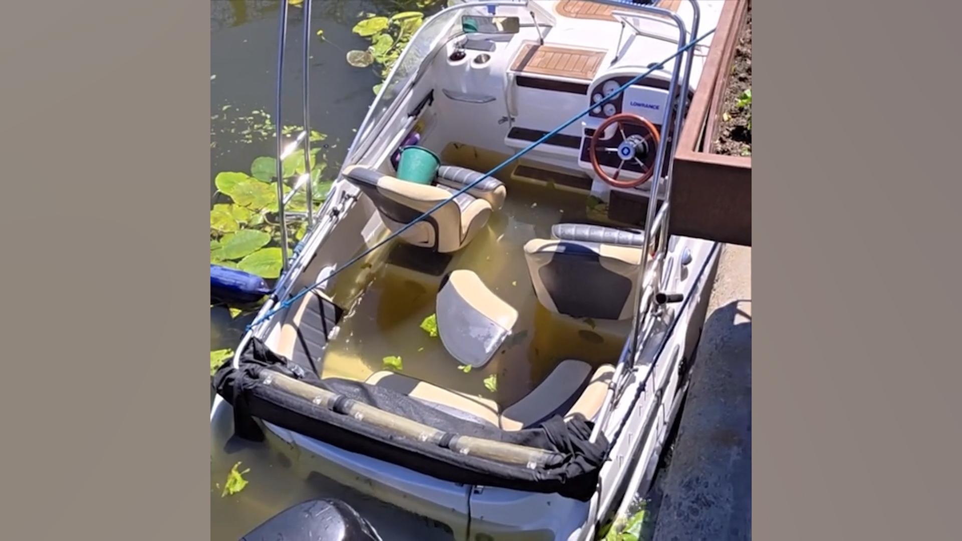 Прокуратура проверит затопление лодки, на борту которой был Павел Воля