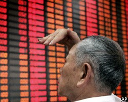 Фондовые индексы КНР снизились по итогам торгов на 3%