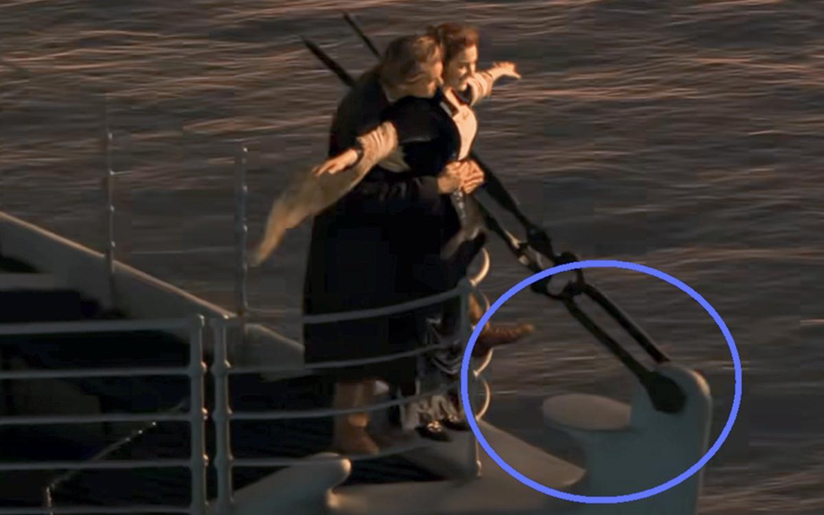 Киноляп в культовой сцене Розы и Джека в «Титанике» заметили через 29 лет