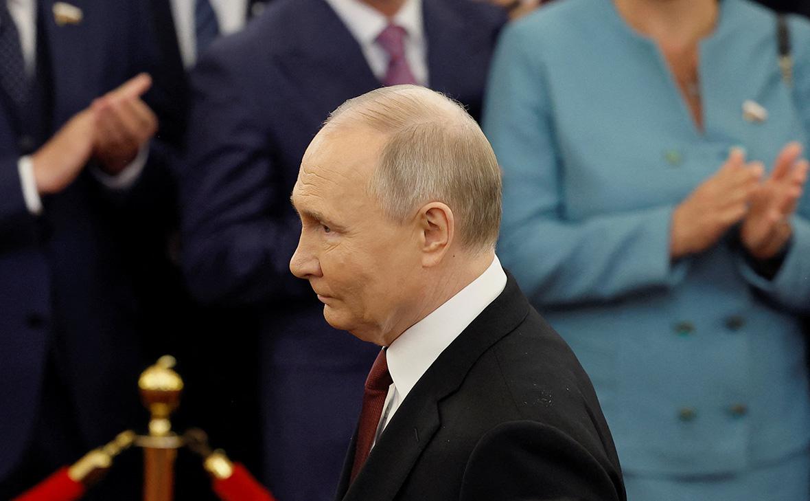 Путин заявил о готовности к диалогу с Западом без чванства