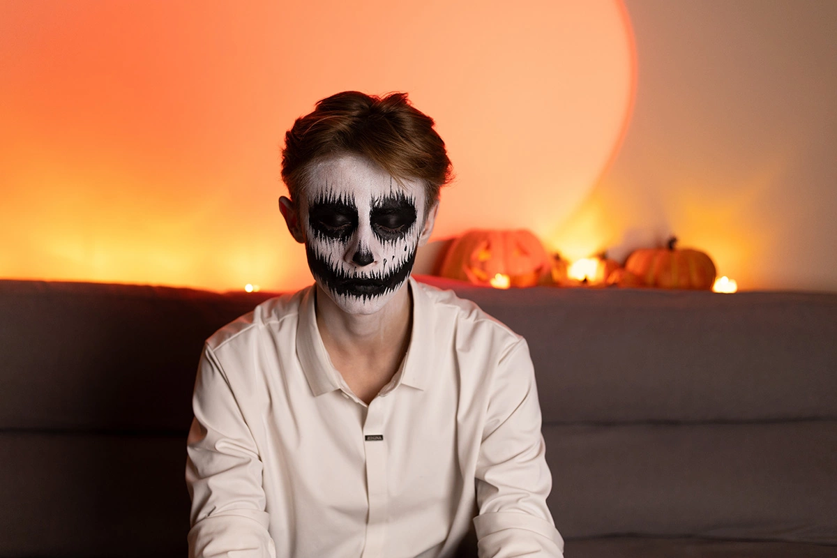 Такой аквагрим подойдет для мужчин и женщин