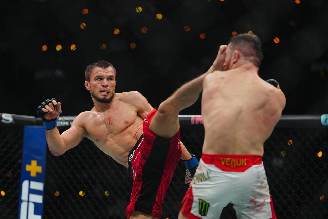 Умар Нурмагомедов (слева)&nbsp;