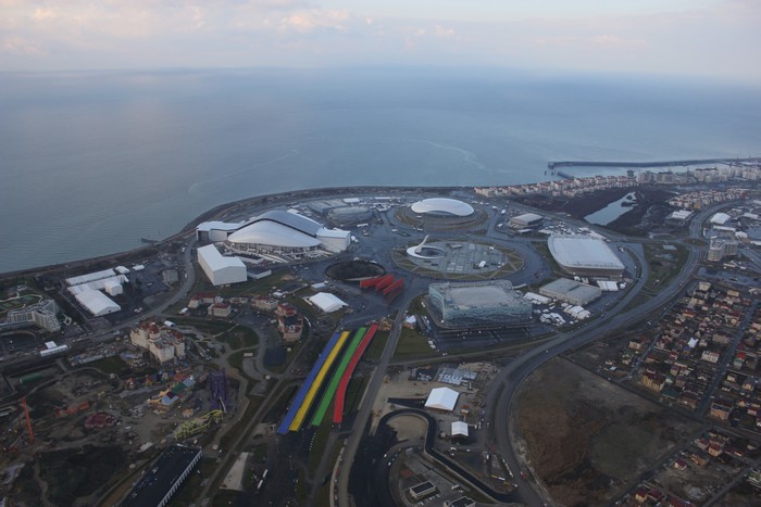 Сочи на низком старте: олимпийские объекты с земли и с воздуха
