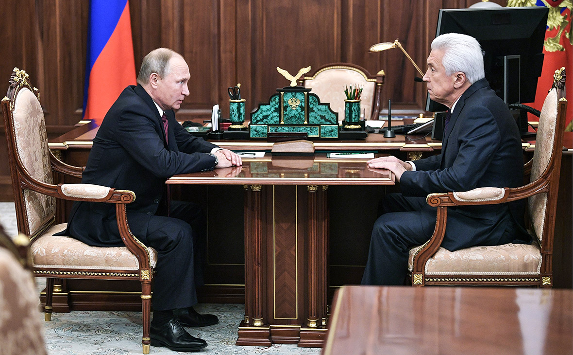 Владимир Путин и Владимир Васильев (слева направо)