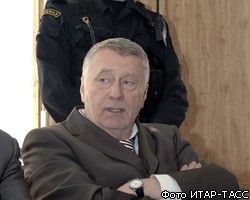 В.Жириновский проиграл в суде 1 млн руб. Ю.Лужкову