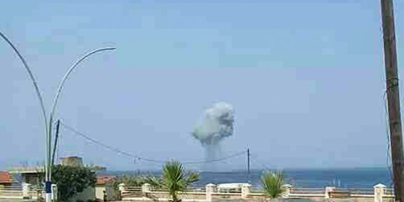 СМИ опубликовали фото предполагаемого крушения российского Су-30 в Сирии