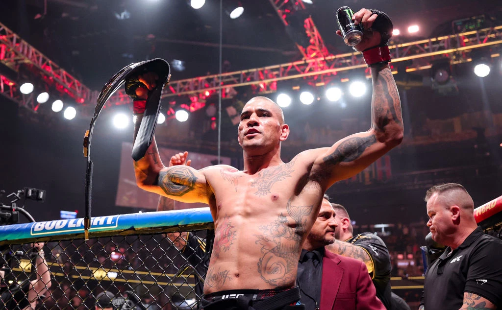 Carmen Mandato / Getty Images