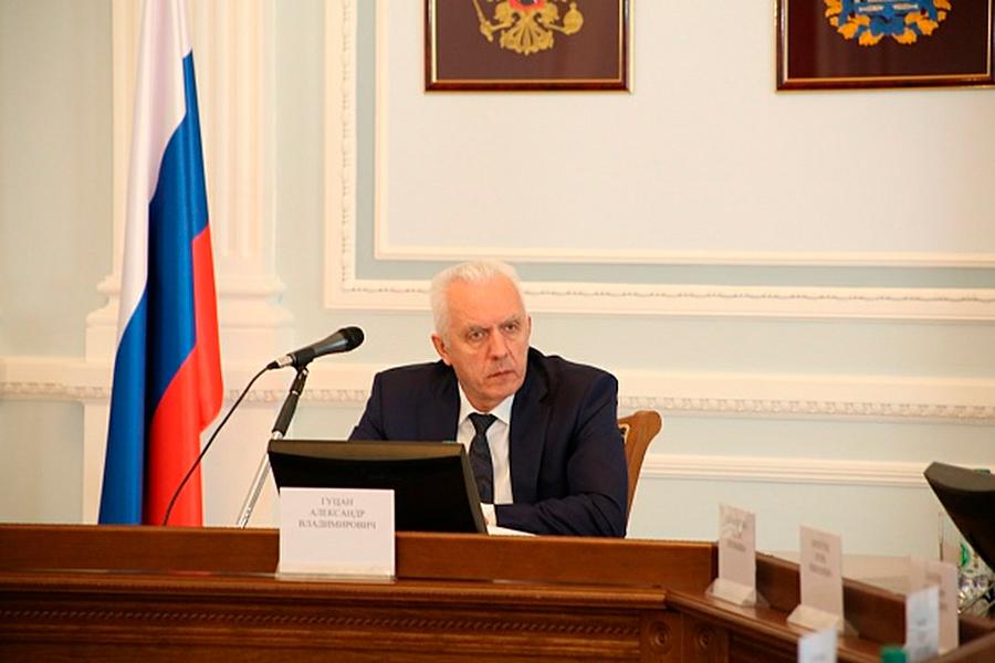 Александр Гуцан