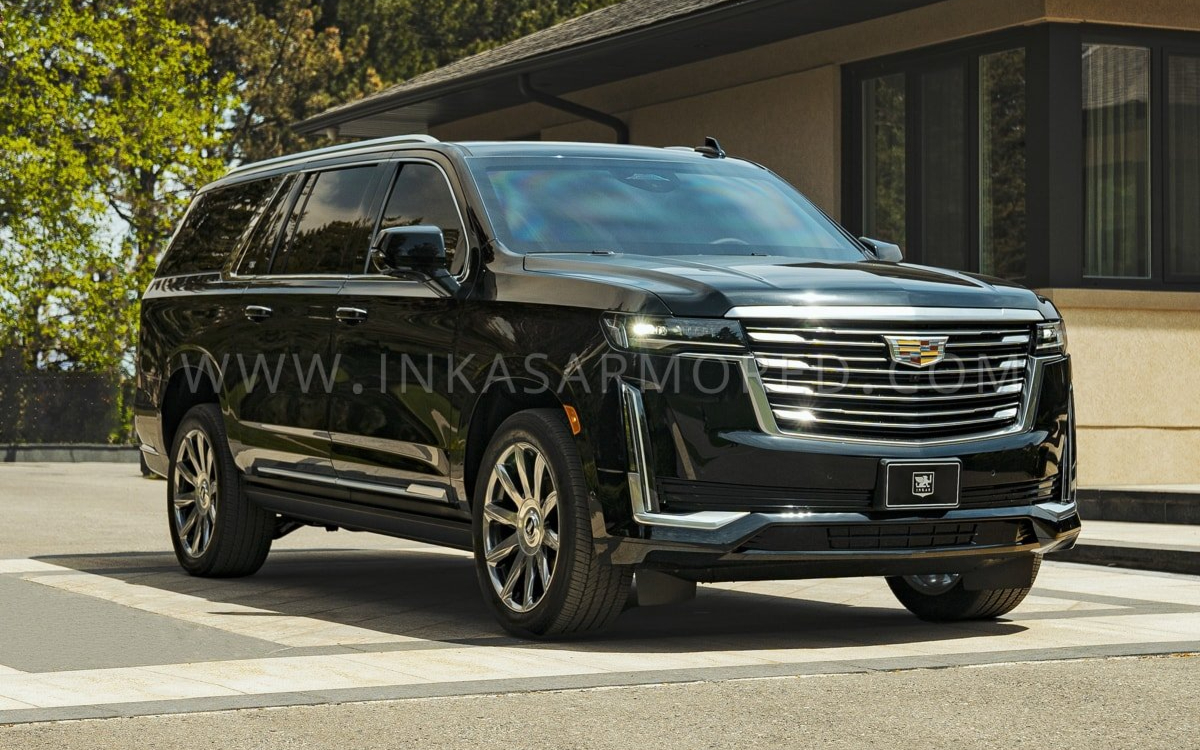 Новый Cadillac Escalade превратили в броневик. Видео :: Autonews